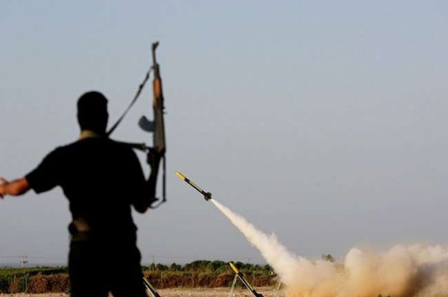 Hamas Warns against Israeli Strike as Netanyahu Vows Hamas “Will Pay”
